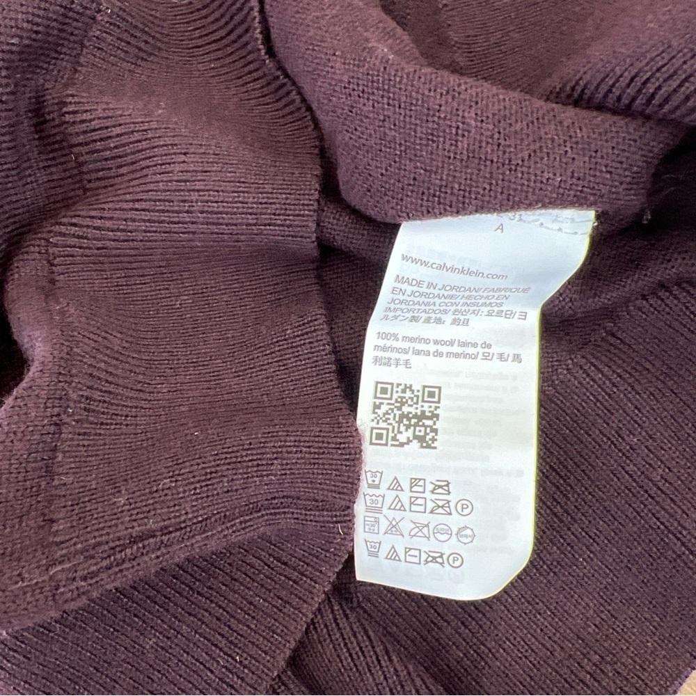 Calvin Klein Extra Fine Merino Wool V-neck Sweater Mens Medium Dark Chestnut NWT - Picture 6 of 10